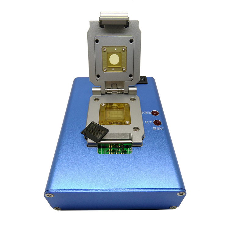 EMCP221合金座1