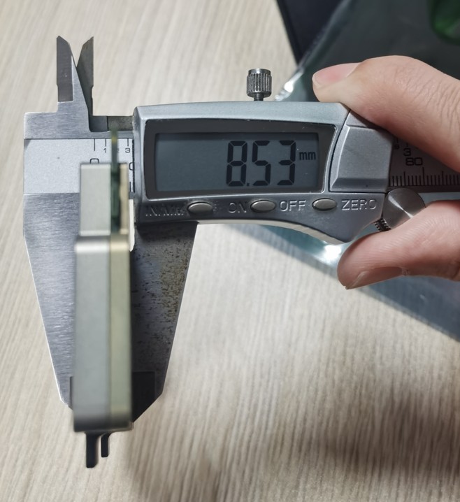 DDR4测试治具厚度1