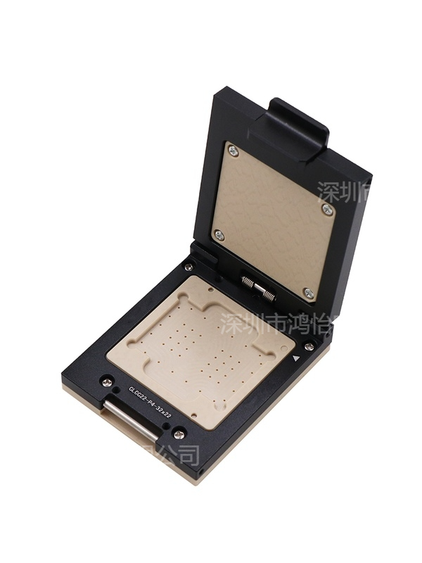 定制CLCC22pin-4mm老化测试座